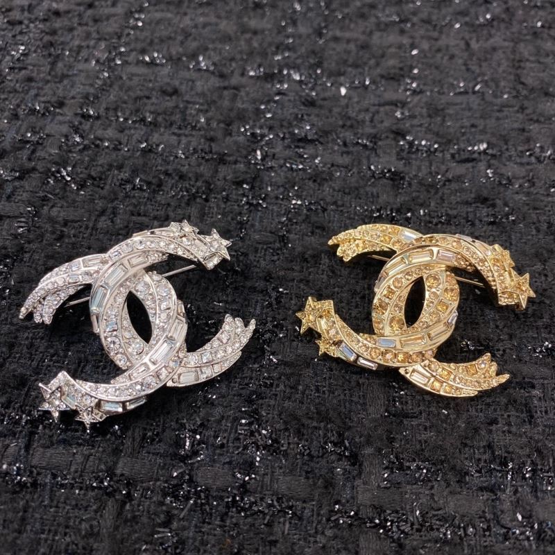 Unclassified Brand Brooches